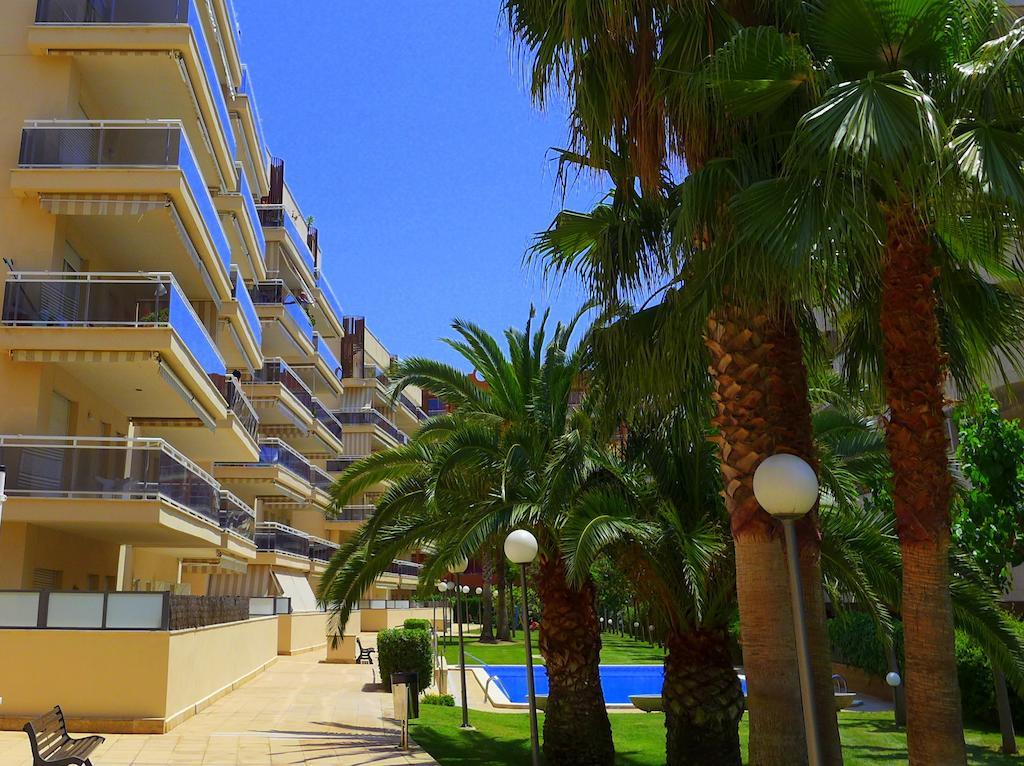 Rentalmar Ventura Village Salou Exterior foto