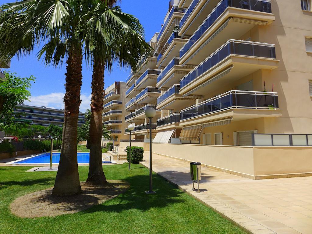 Rentalmar Ventura Village Salou Exterior foto